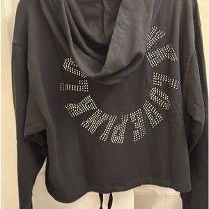 Victoria’s Secret PINK
Fleece Cropped Cinched Campus Hoodie